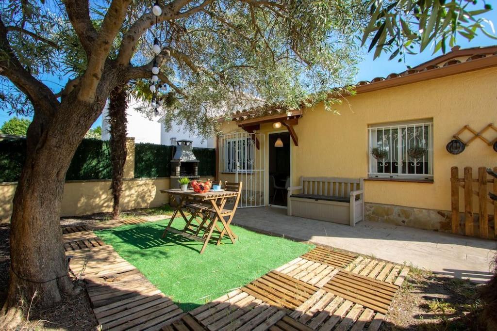艾姆布里亚布拉瓦Casita Con Jardin, Bbq, Wifi, Centro Y Playa别墅 外观 照片