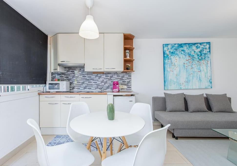 艾姆布里亚布拉瓦Casita Con Jardin, Bbq, Wifi, Centro Y Playa别墅 外观 照片
