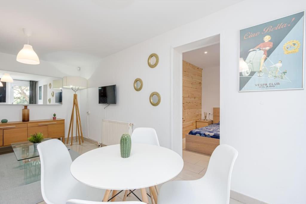艾姆布里亚布拉瓦Casita Con Jardin, Bbq, Wifi, Centro Y Playa别墅 外观 照片